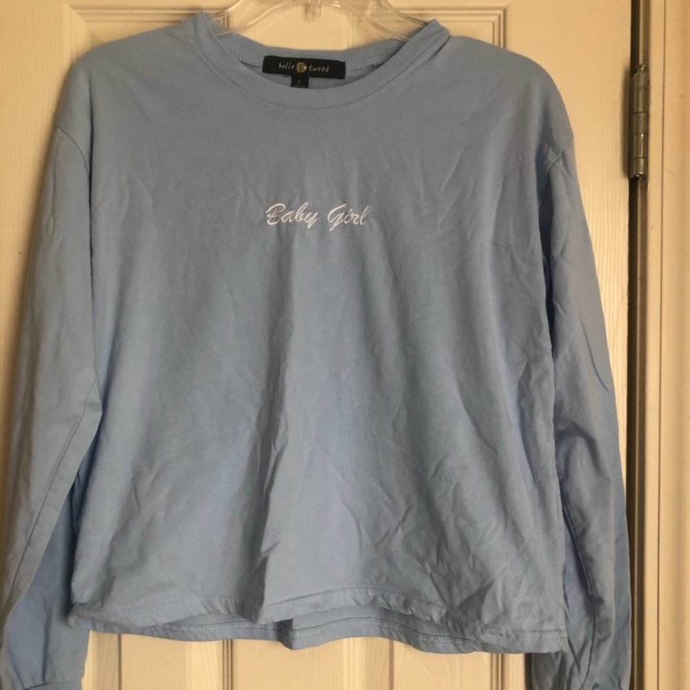 "baby girl" Long sleeve crop top!